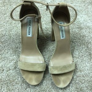 $ firm Steve Madden Carrson Heels